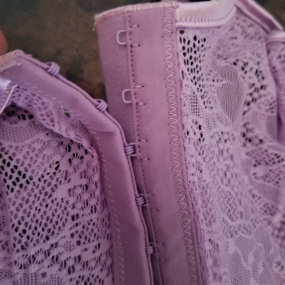Corset - Picture 3 of 7